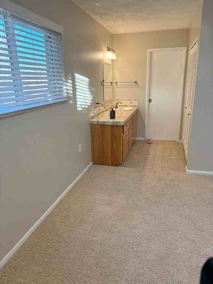 147 N 3900 E - Photo 7 of 15