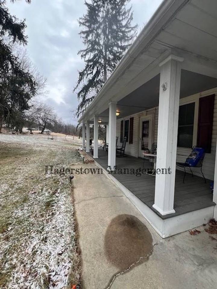 11738 11738 Furnace Rd - Lease Only - Photo 2 of 19