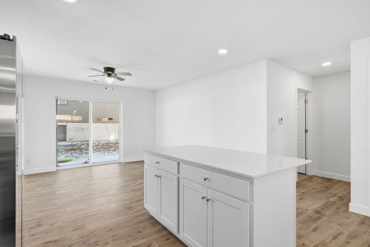 225 Clymer Rd - Photo 6 of 20