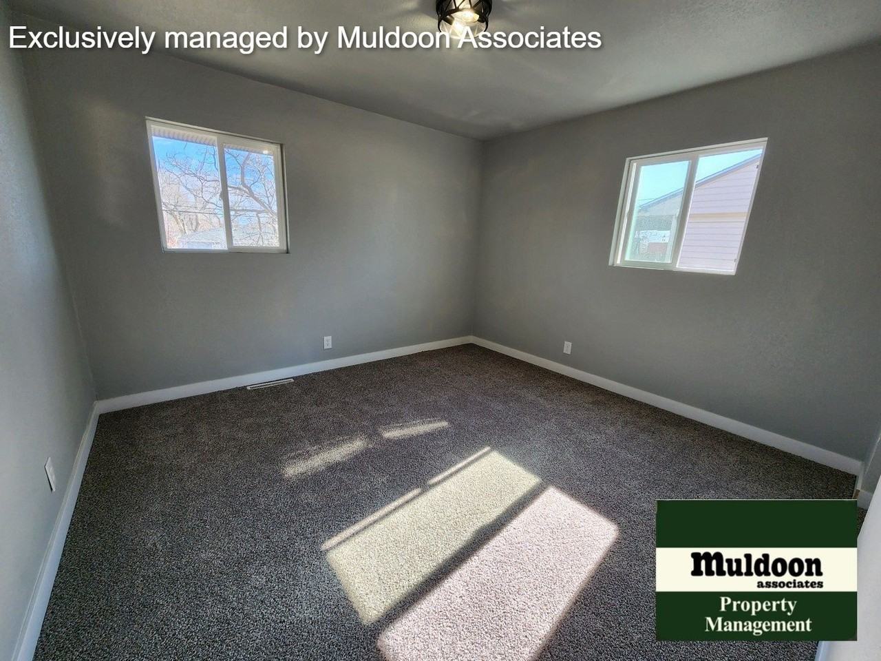 3050 Norwich Ave - Photo 7 of 13