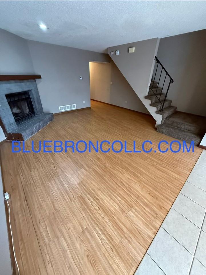 118 Sw Oxford Pl - Photo 5 of 13