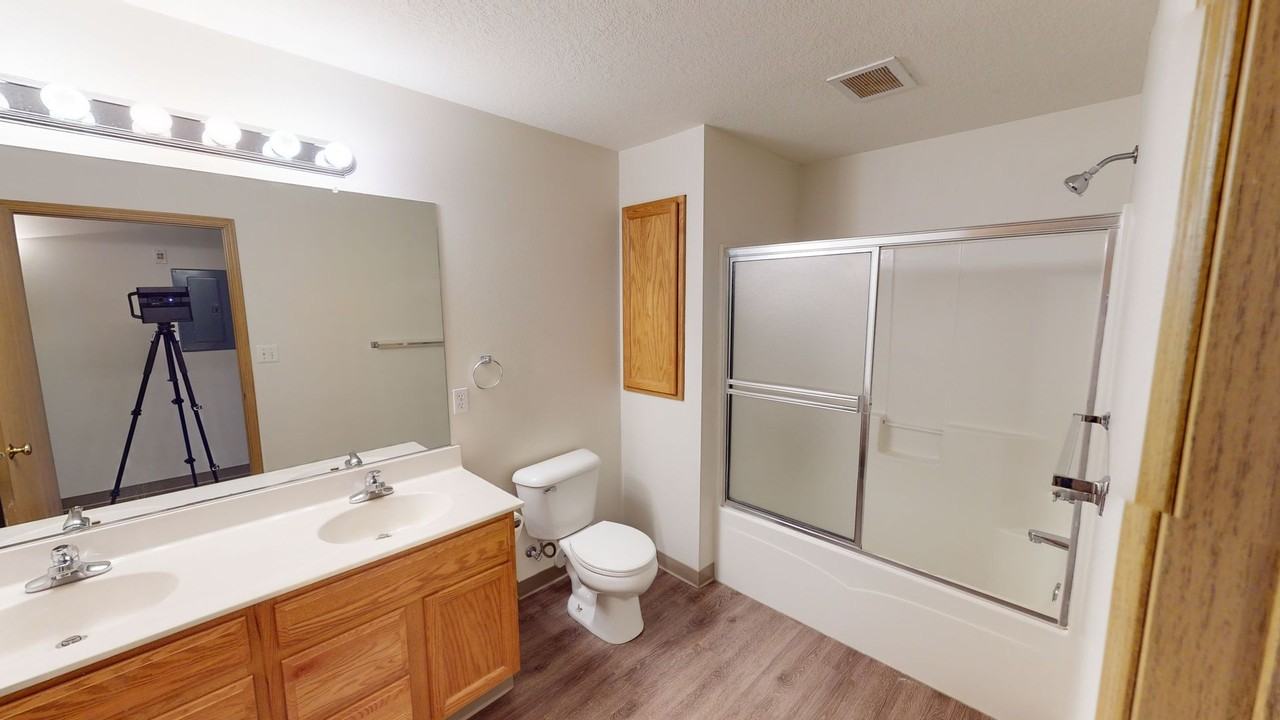 1426 Mayfield - Photo 5 of 10