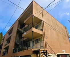 featured image of 738 E 16th Ave