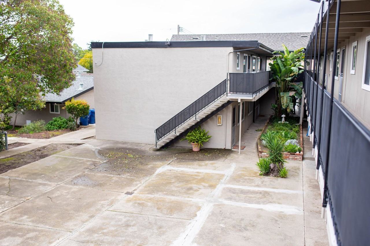 20446 Gables Apartments - Photo 7 of 10