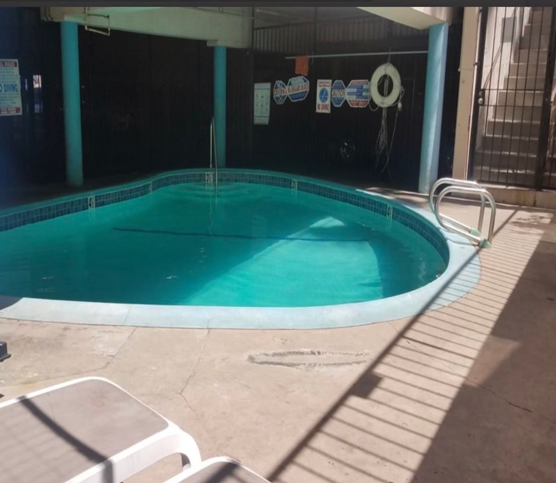 Lovely Property in the Heart of Glendale - Photo 3 of 18