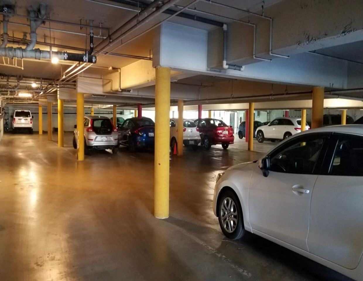 Lovely Property in the Heart of Glendale - Photo 4 of 18