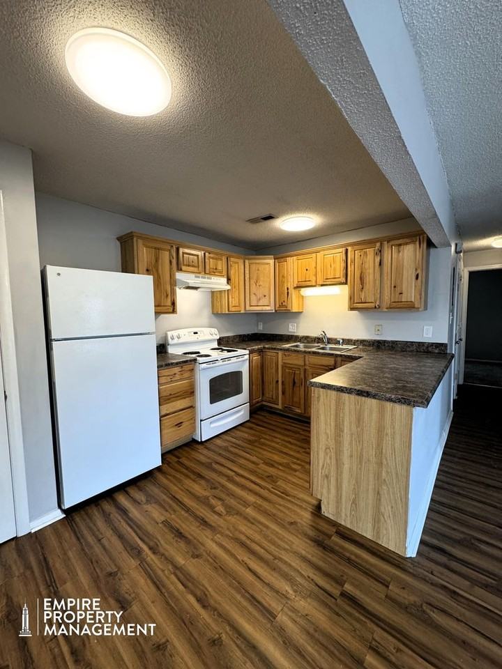 2710 Lantern Walk Se #B - Photo 5 of 16