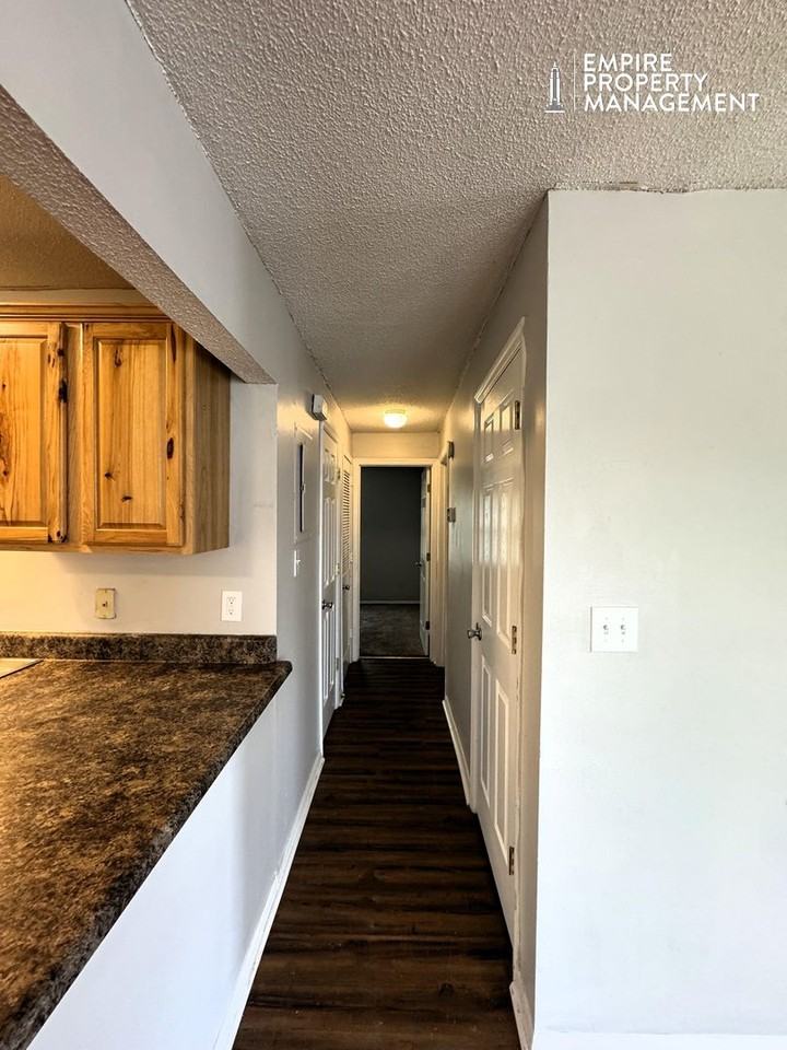 2710 Lantern Walk Se #B - Photo 7 of 16