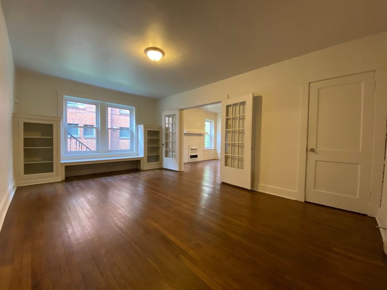 emer - Photo 5 of 11