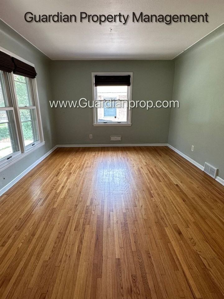 6037 Blaisdell Ave - Photo 2 of 15