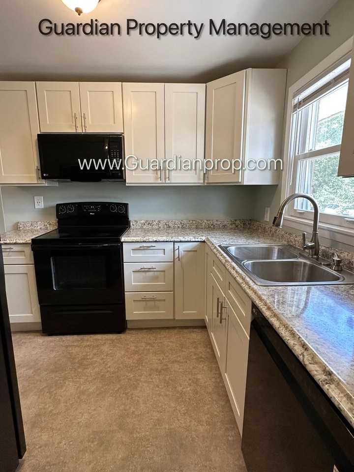 6037 Blaisdell Ave - Photo 7 of 15