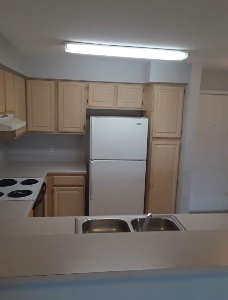 14001 Fairway Island Dr - Photo 7 of 19