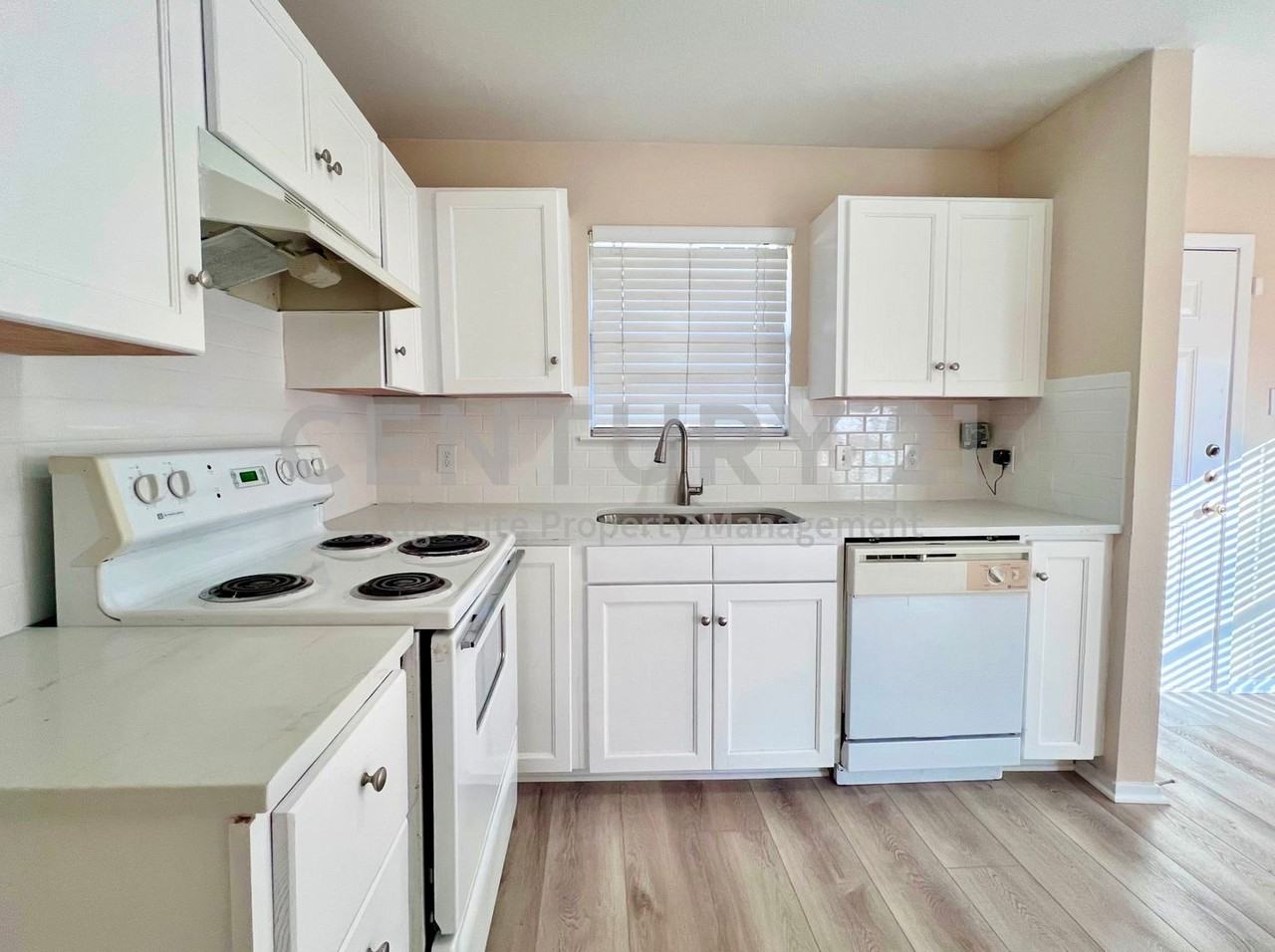 1311 Nolte Dr - Photo 3 of 13