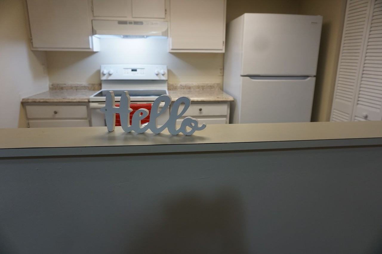 5690 Colony Pine Cir N - Photo 4 of 19