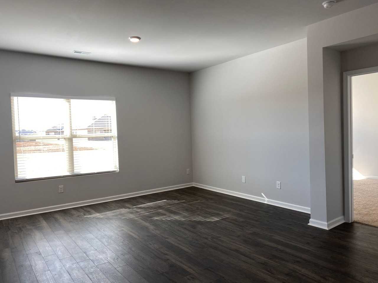 124 Red Fox Way - Photo 4 of 16