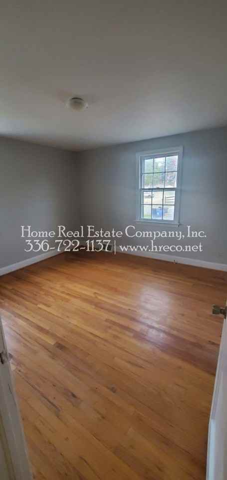 2047 W Clemmonsville Rd - Photo 6 of 11