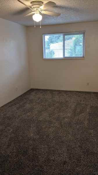 160 20th St #3 - Photo 5 of 8