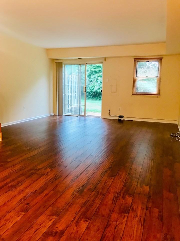 21 Ramsgate Ct - Photo 2 of 32