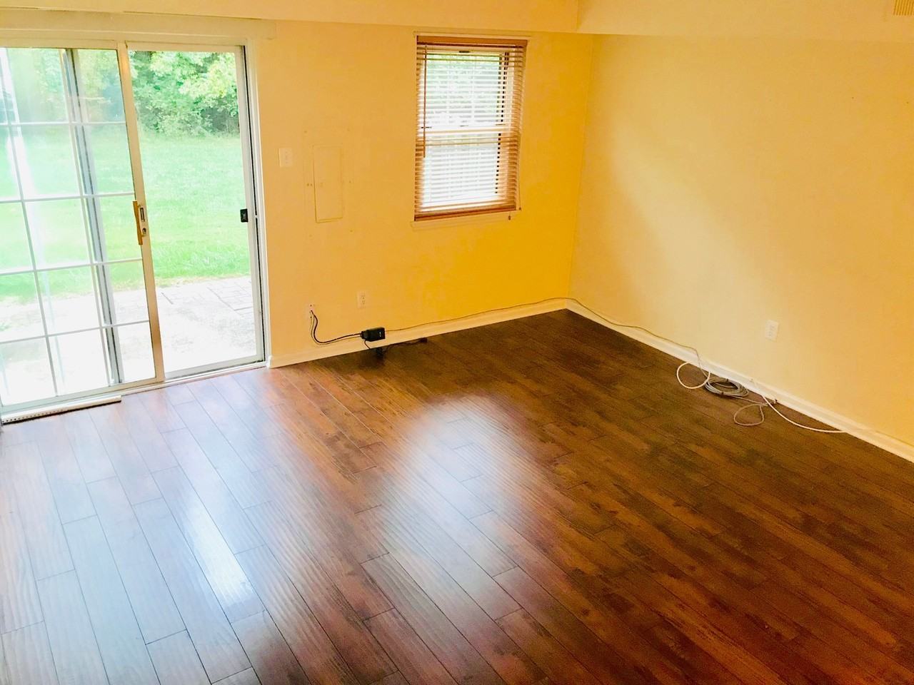 21 Ramsgate Ct - Photo 5 of 32