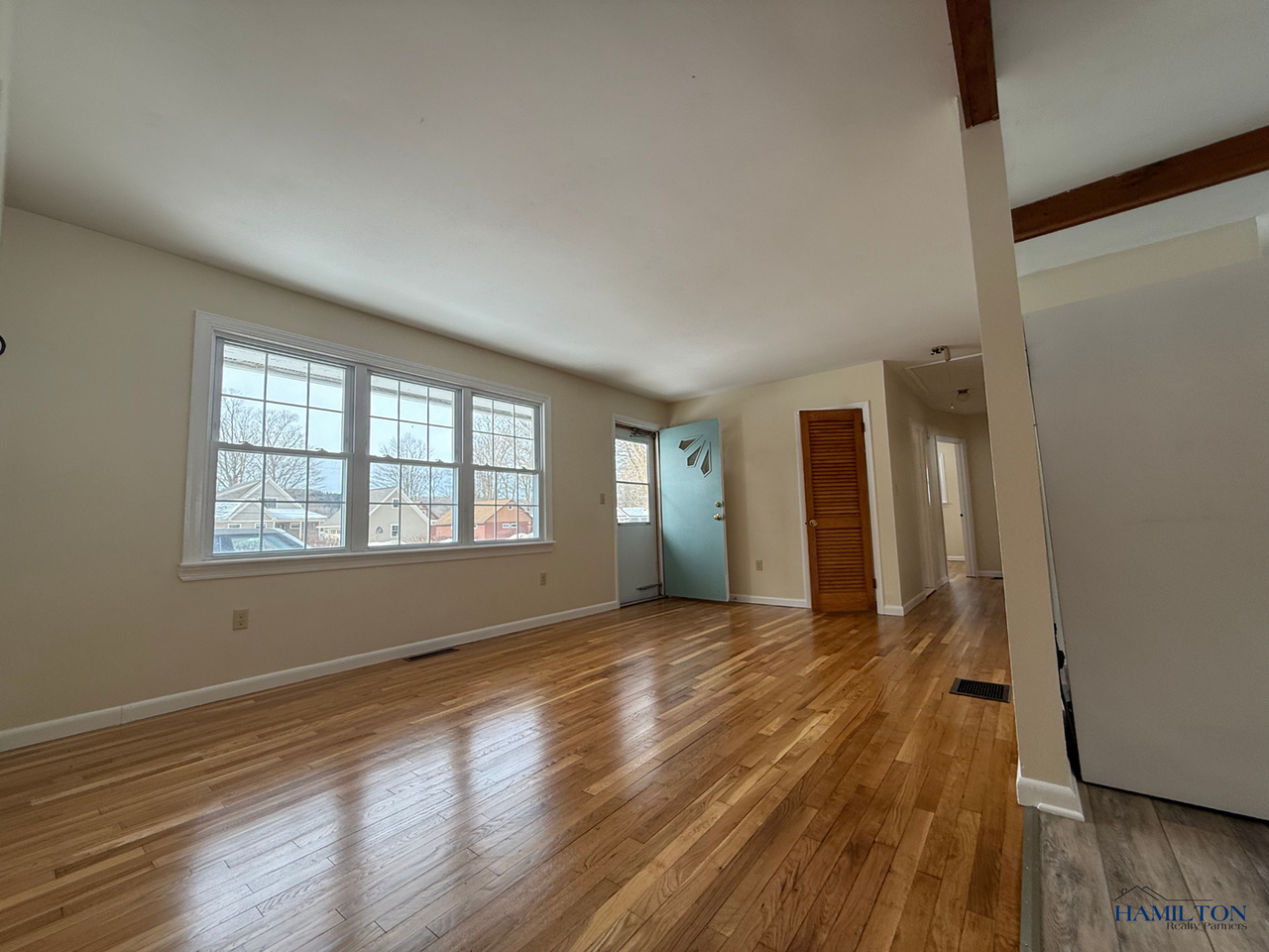 4332 E Lake Rd - Photo 2 of 28