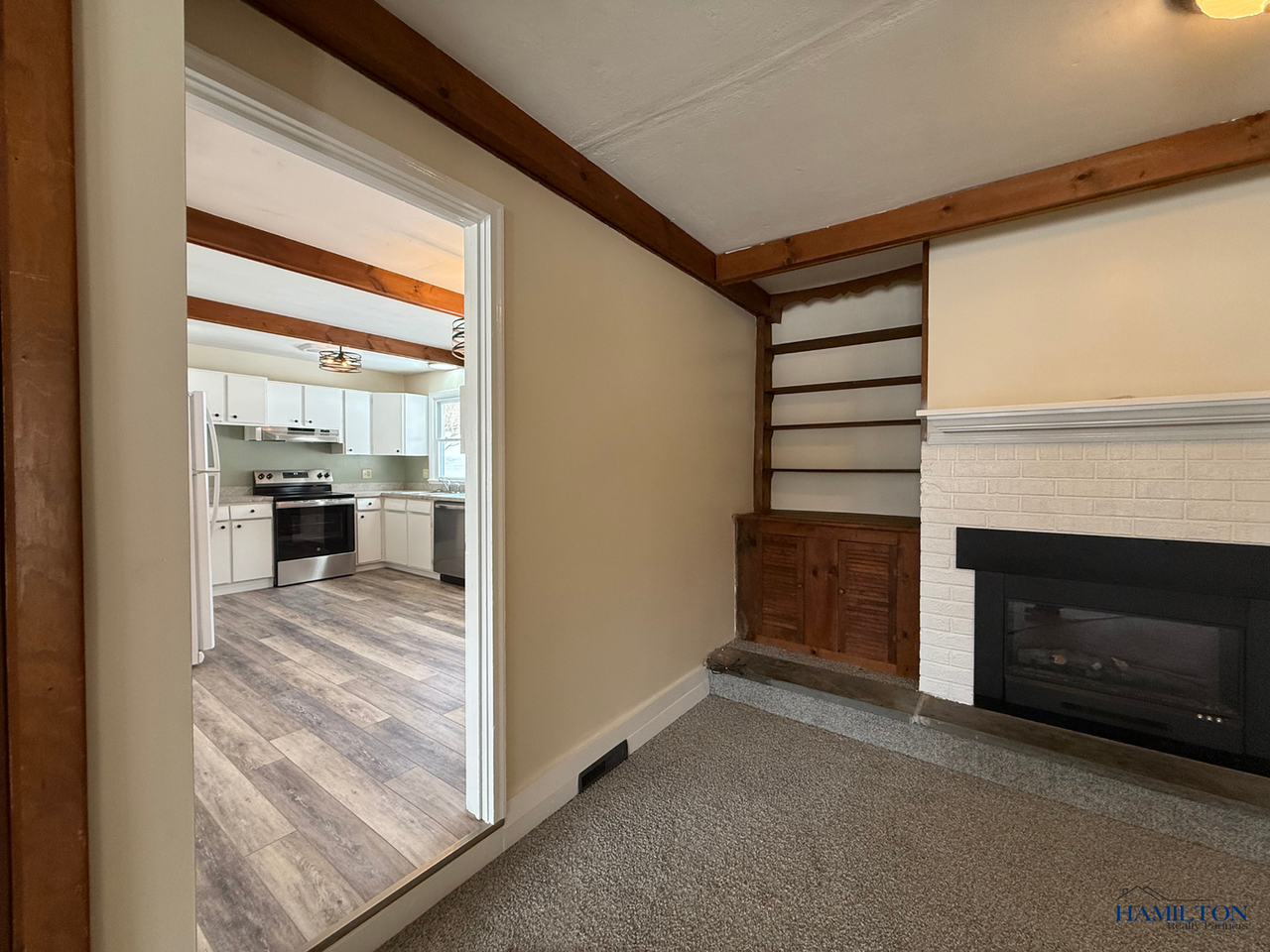 4332 E Lake Rd - Photo 7 of 28