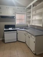 featured image of 1409 College St