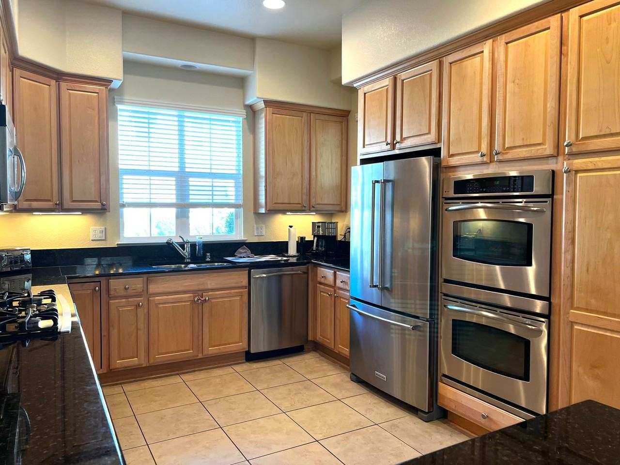 2245 Heavenly View Trl - Photo 7 of 20