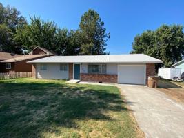 featured image of 249 Mcauliffe Ave