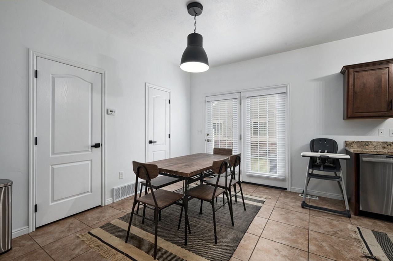 13571 S Florenza Way - Photo 4 of 15