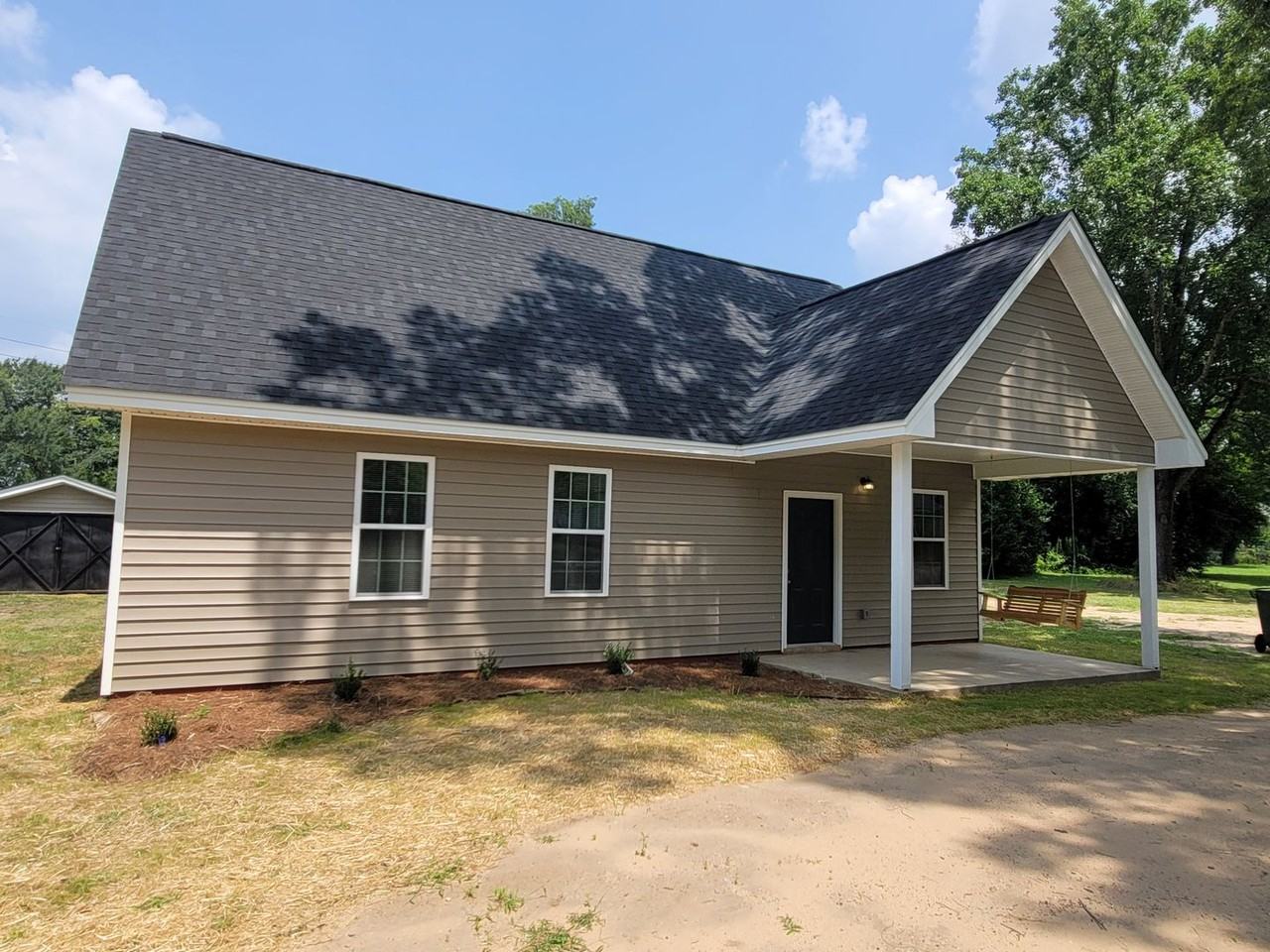 767 Maryland St - Photo 2 of 21