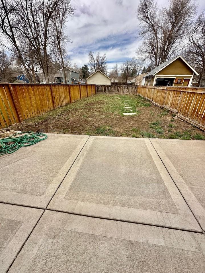 619 S Whitcomb St - Photo 7 of 11