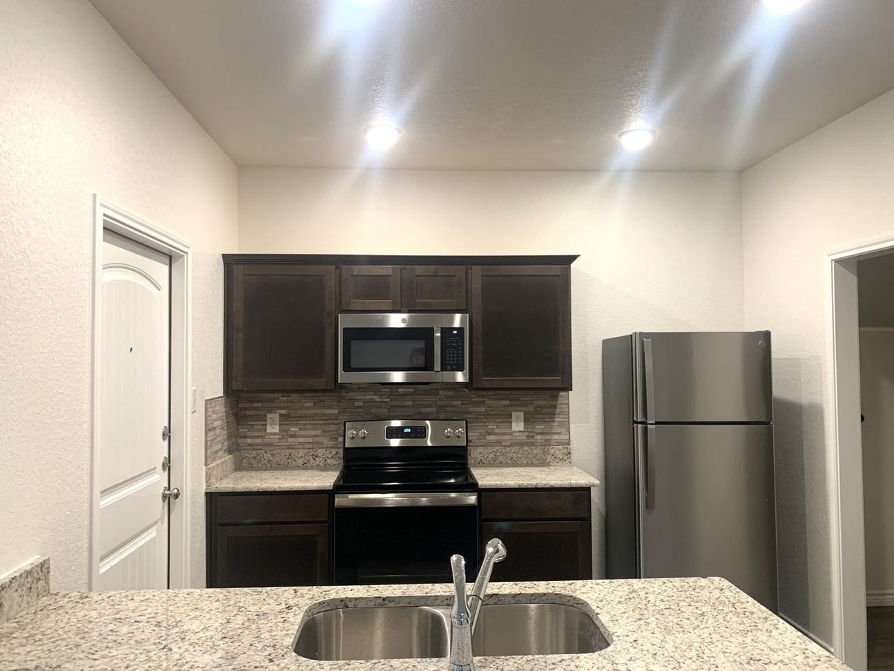 3503 Abraham Dr - Photo 3 of 28