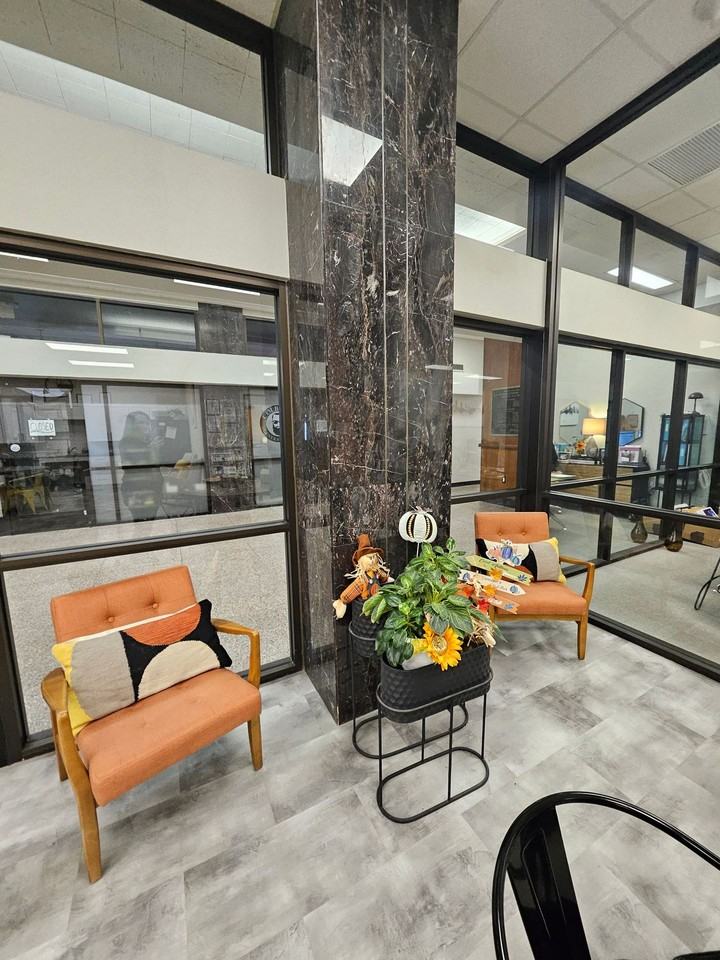 Metro Tower Condos  – Downtown Lubbock, TX - Photo 7 of 7