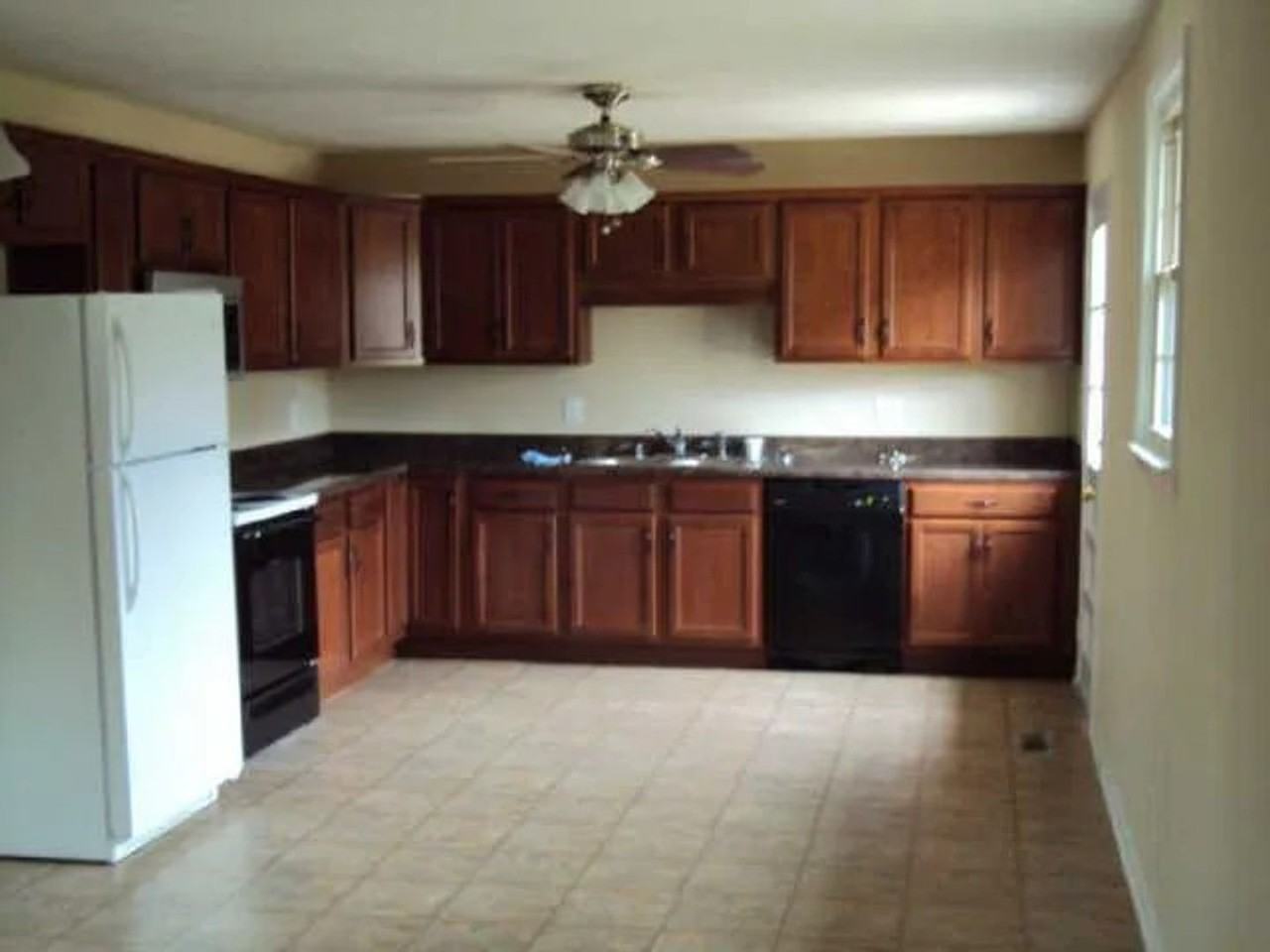 115 Berne Dr - Photo 4 of 4