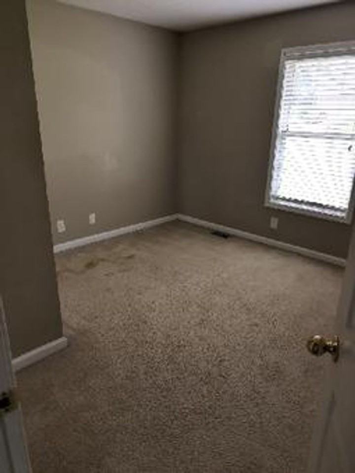 3274 N Senseney Cir - Photo 5 of 11