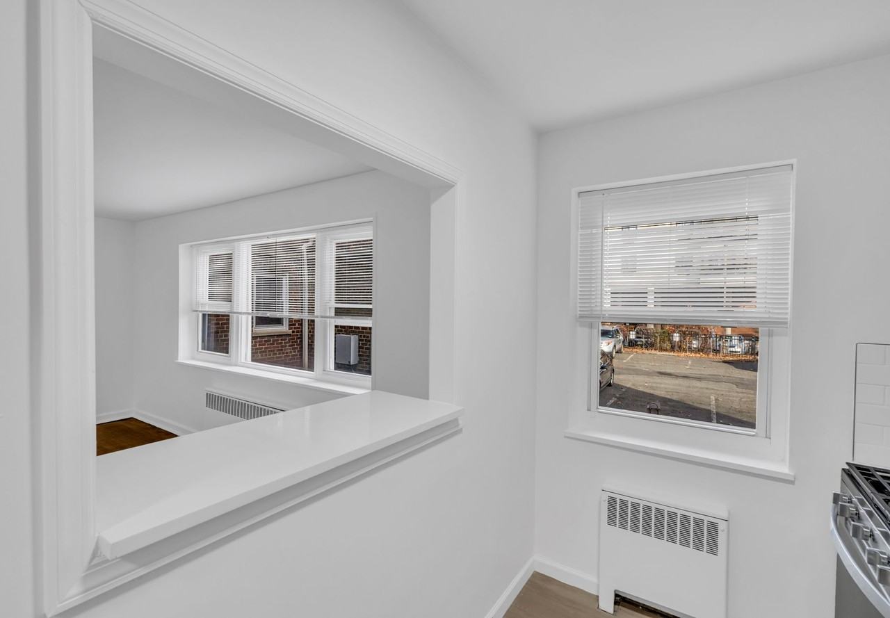 Edgar Gardens - Photo 5 of 9