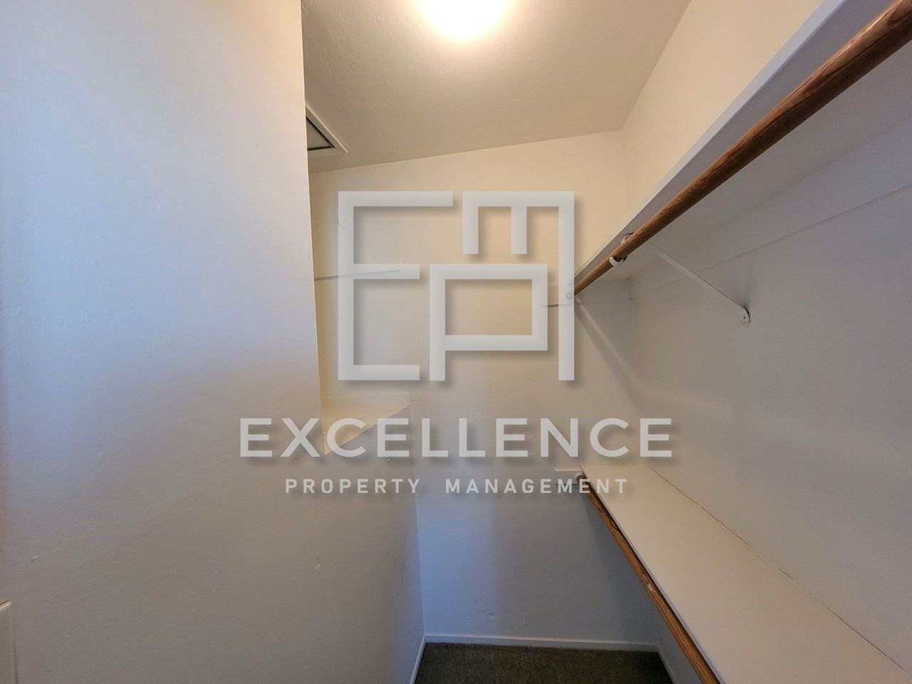 5490 Judith St - Photo 7 of 12