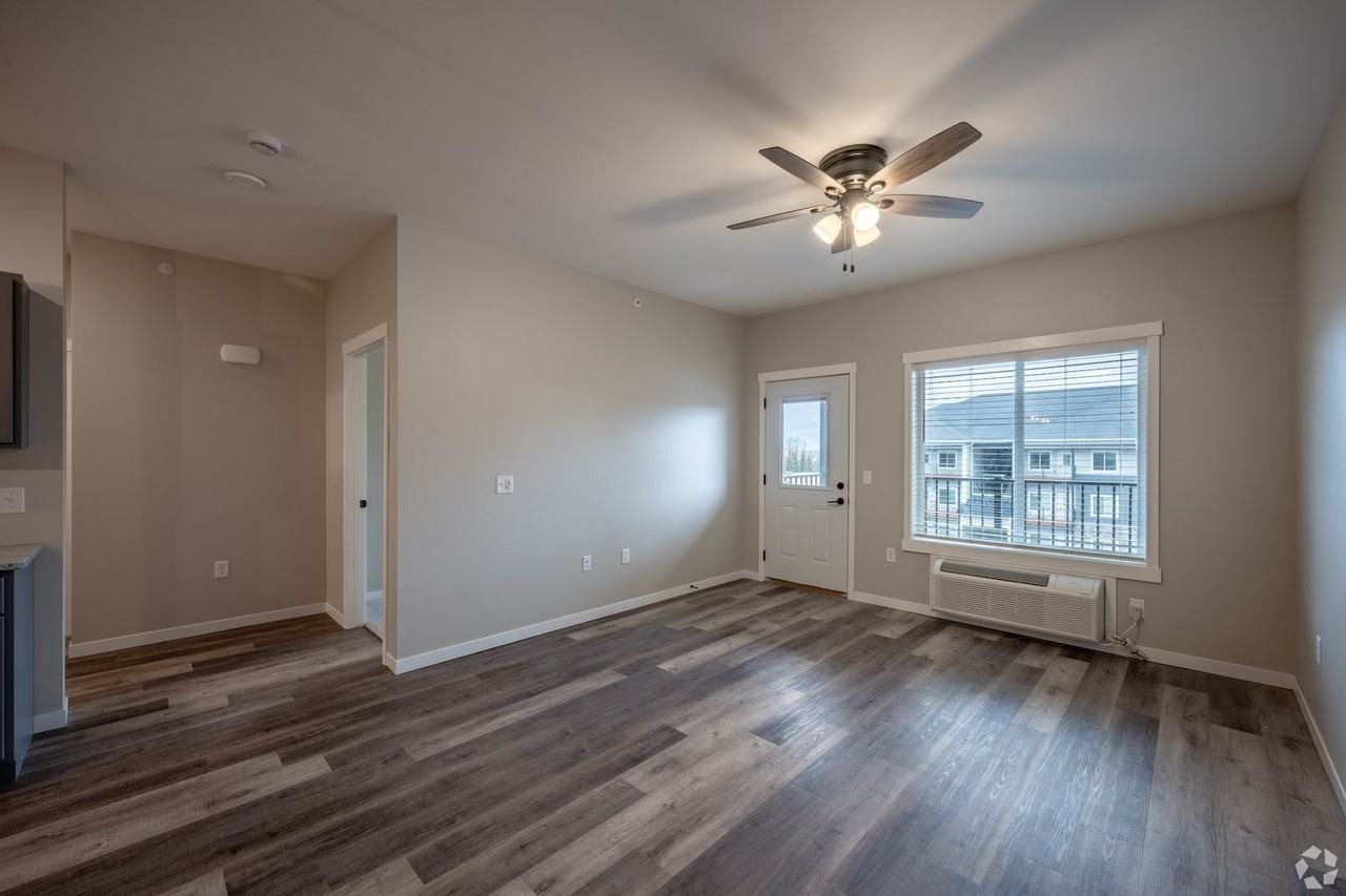 The Current - Photo 3 of 17