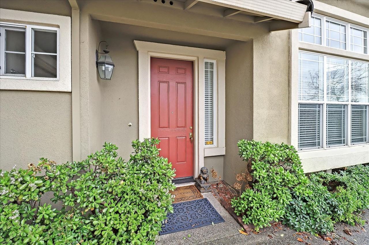 2740 Trovata Ct - Photo 5 of 44