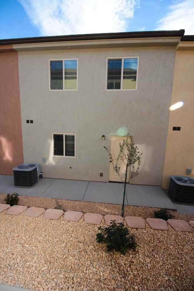 2801 E 450 N #359 - Photo 7 of 14