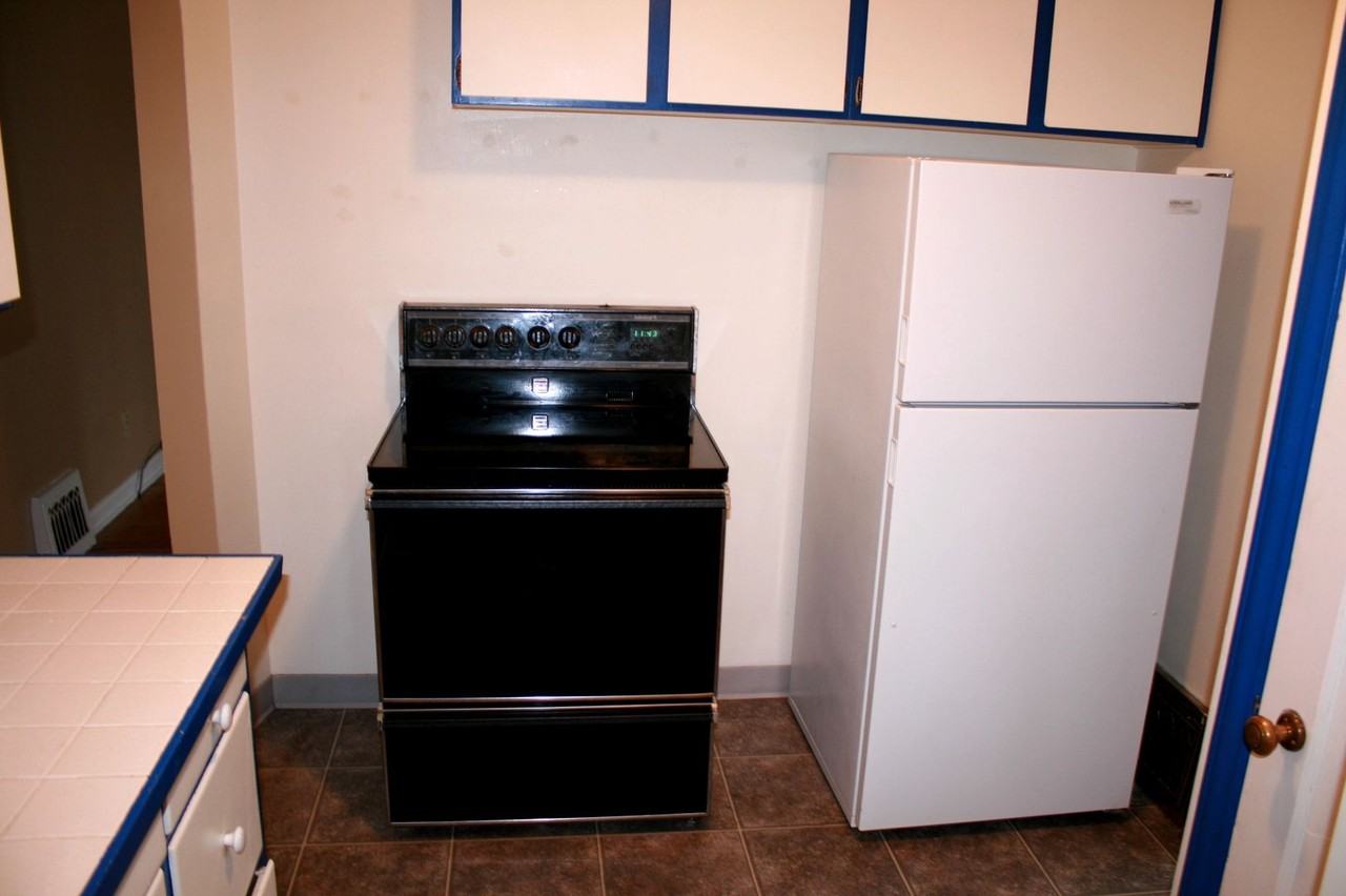 2722 W Garland Ave - Photo 4 of 9