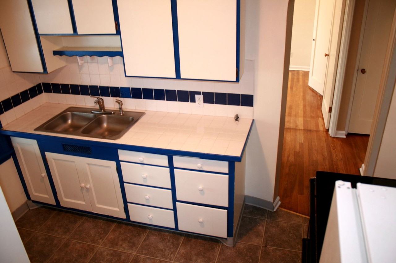 2722 W Garland Ave - Photo 5 of 9