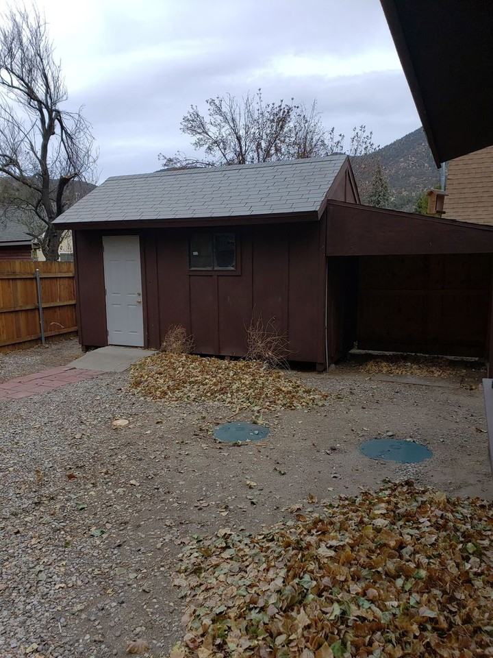 205 Oak St - Photo 7 of 17