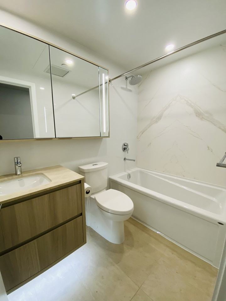 1441 Johnston Road #706 - Photo 7 of 12