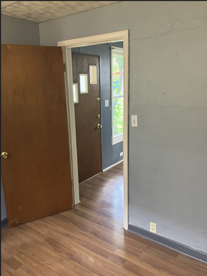 W Front St - Photo 2 of 5