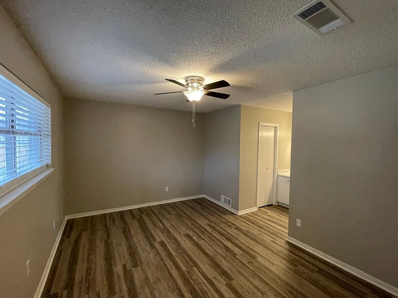 725 Ruidoso Dr - Photo 7 of 12