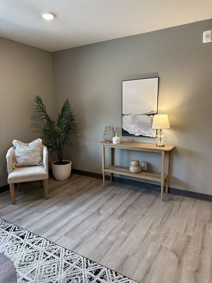 2310 W St. - Photo 3 of 19