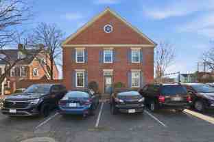 657 S Columbus St - Photo 1 of 1