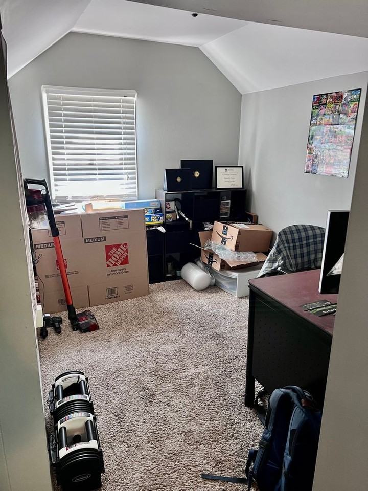 410 Eureka Ave Se - Photo 7 of 12