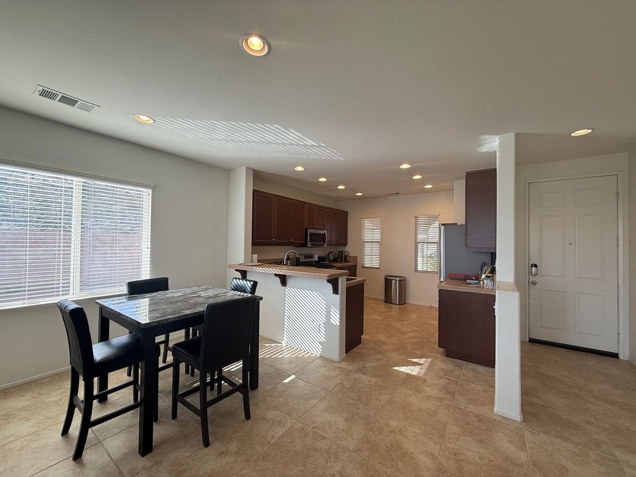 38432 Pallas Ct - Photo 2 of 19